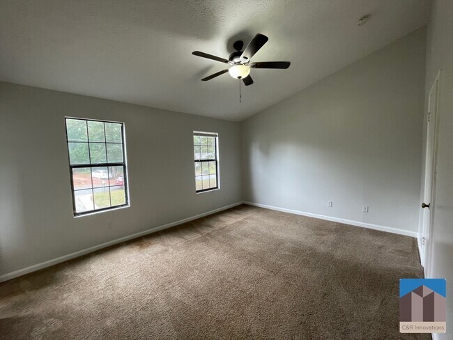 Building Photo - 1086 Riva Ridge Dr