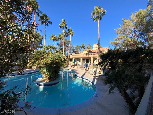 Building Photo - 3145 E Flamingo Rd