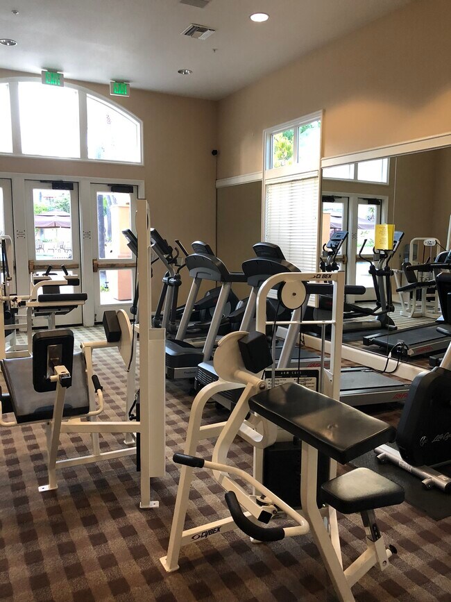 Building Photo - 12364 Carmel Country Rd