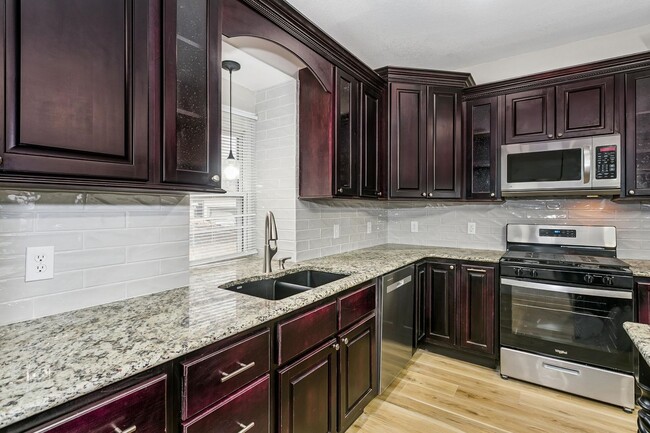 Building Photo - Beautifully Renovated 3 Bedroom, 2 Bath Home