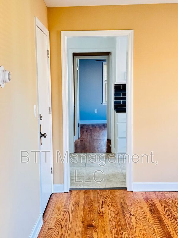 Building Photo - 8310 Garland Ave