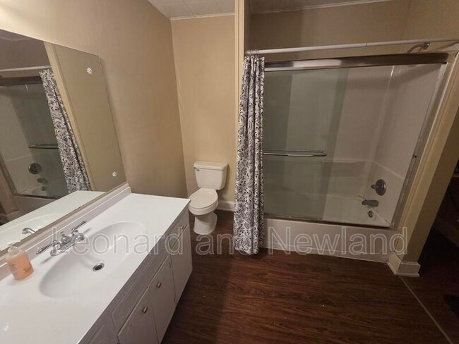 Building Photo - 1111 Steubenville Ave