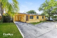 Building Photo - 2230 SW 47th Ave