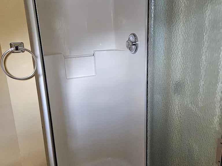 Building Photo - 5214 Kingsberry St