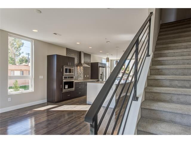 Building Photo - 1725 Eaton St