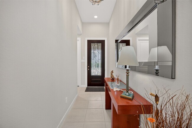 Building Photo - 21207 Electric Lgt Trl