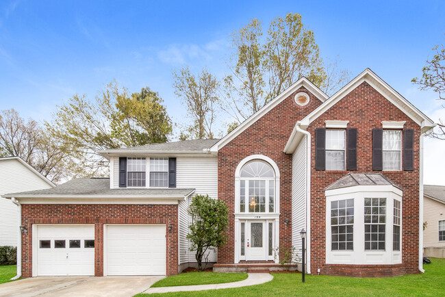 Primary Photo - Large Goose Creek Home