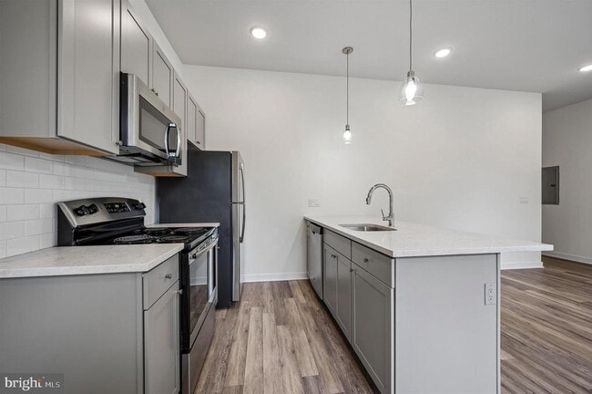 Building Photo - 4912 Baltimore Ave