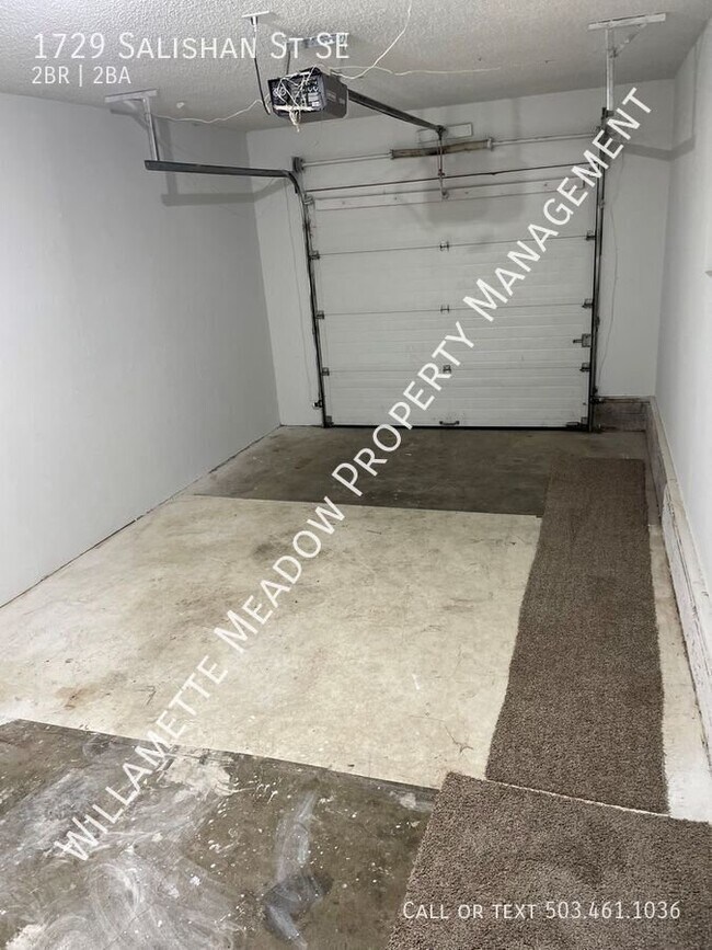 Building Photo - 1729 Salishan St SE