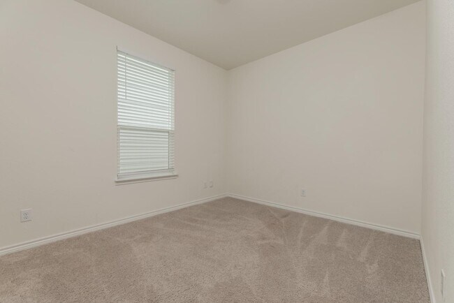 Building Photo - 9507 Reinhartz Wy