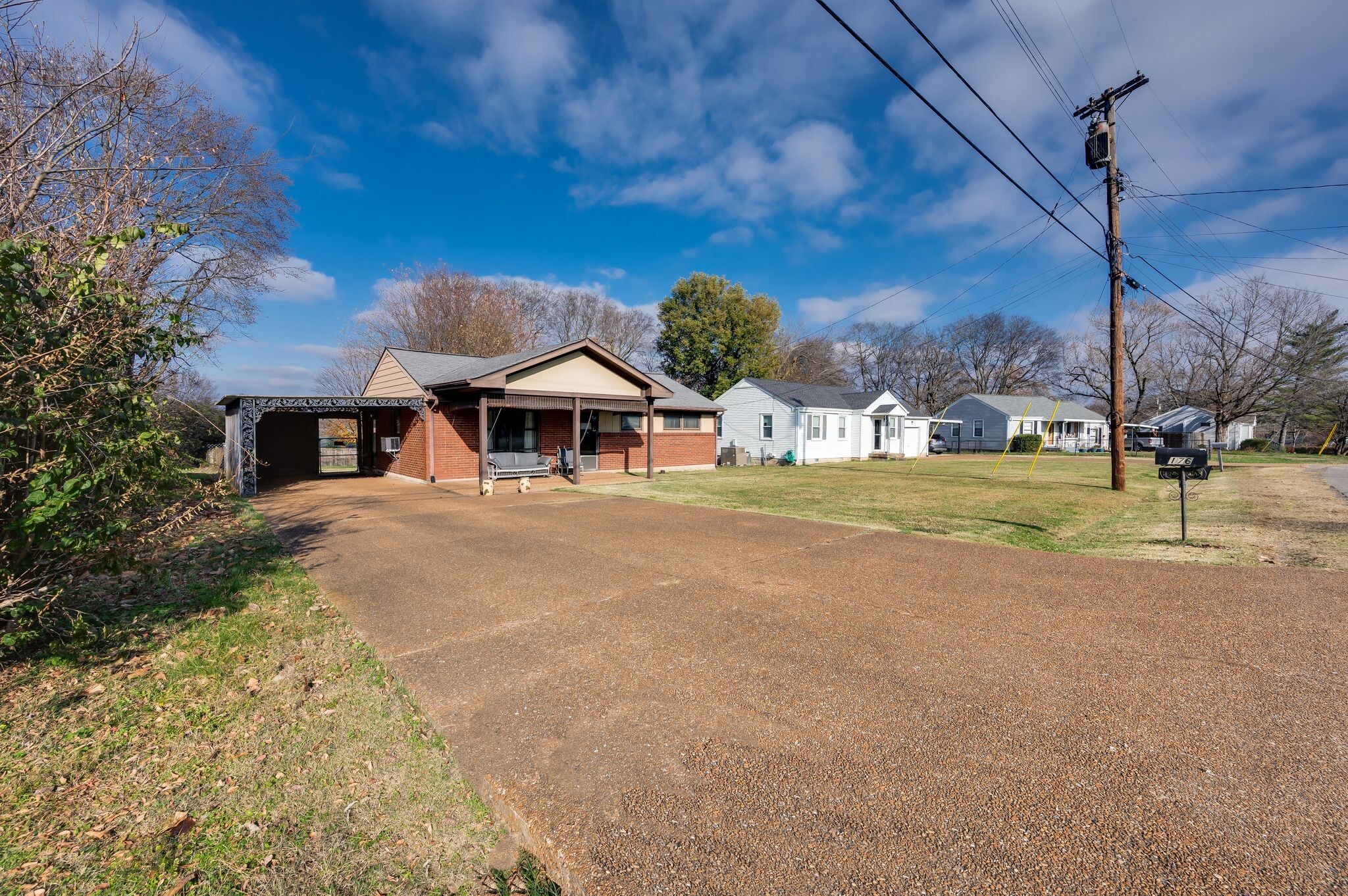 Building Photo - 176 Woodson Ln