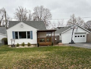 Building Photo - 731 2nd Ave