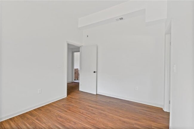 Building Photo - 3119 Piper Dr