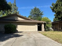 Building Photo - 5627 Passero Way