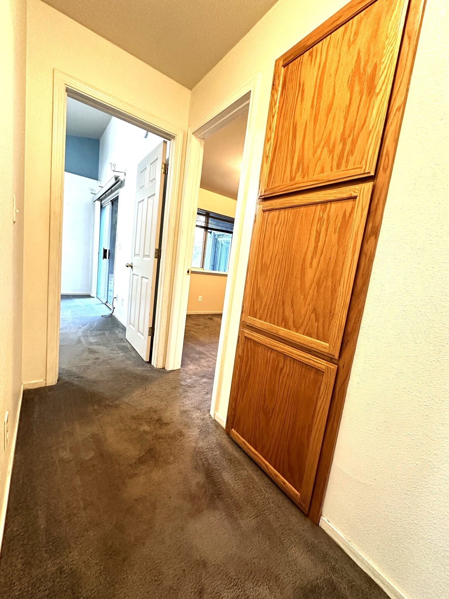Building Photo - 1836 Brahms Way