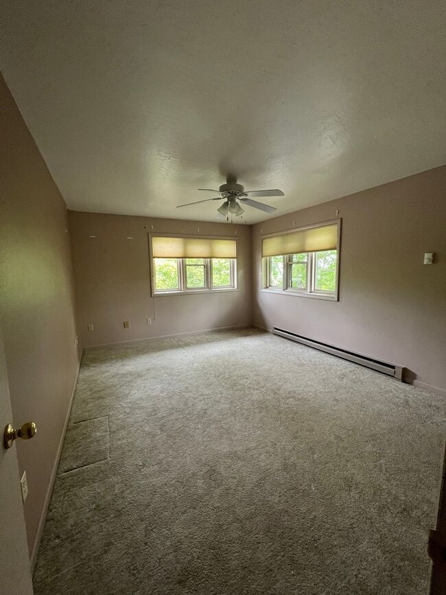 Building Photo - Humbolt Lp condos