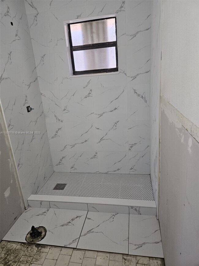 Building Photo - 5480 NW 29th Ave