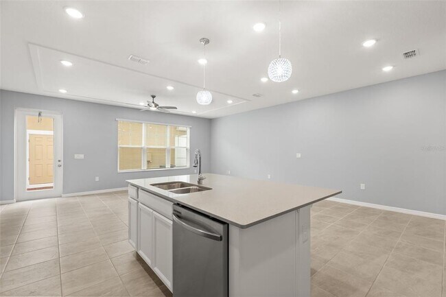Building Photo - 7078 Twilight Bay Dr
