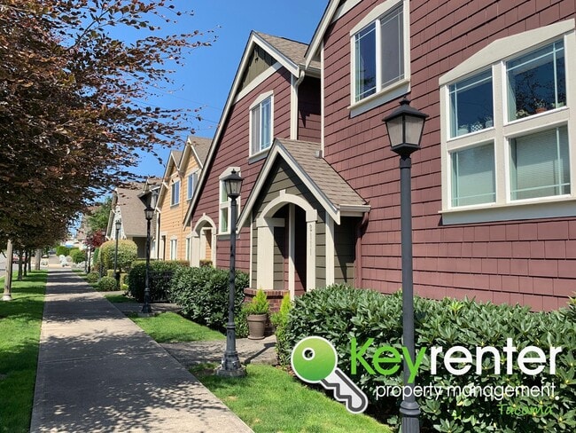 Building Photo - Luxury View Home in Gas Lamp Terrace, near...