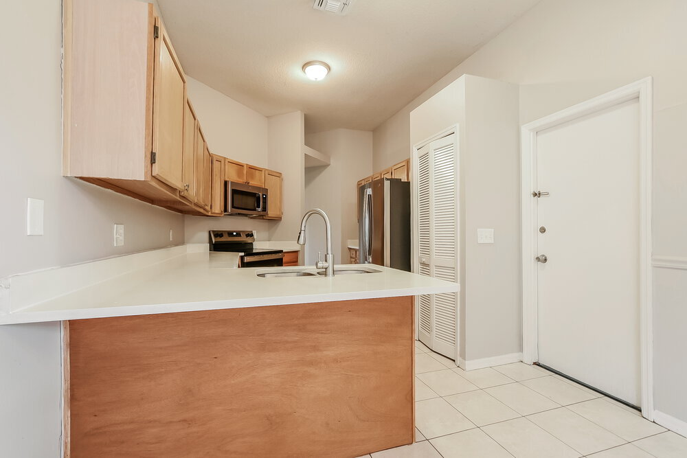 Building Photo - 2523 Dovetail Dr