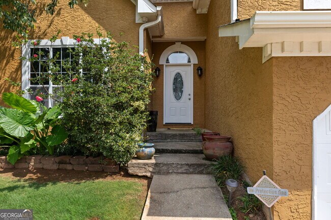 Building Photo - 1722 Brandon Lee Way SW