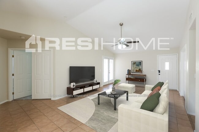 Building Photo - 2604 N 126th Dr