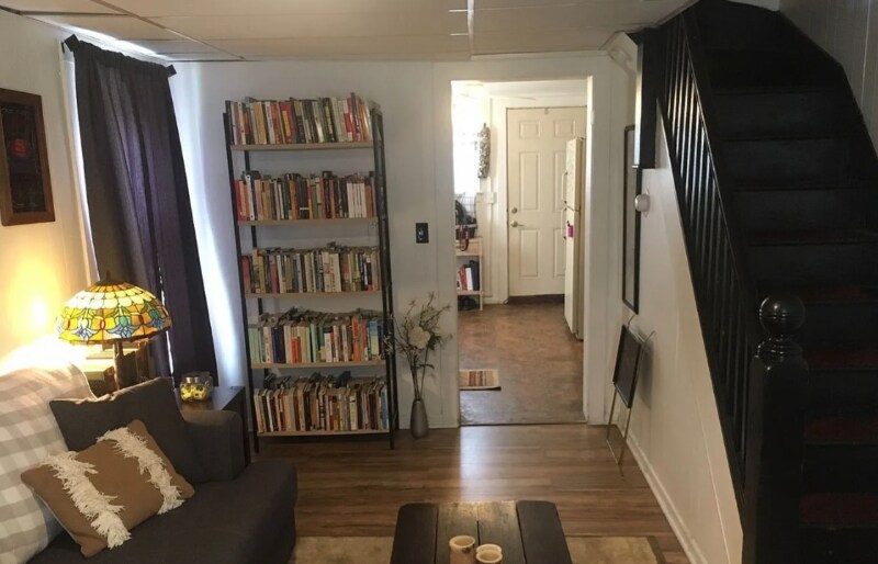 Building Photo - 1901 E Main St