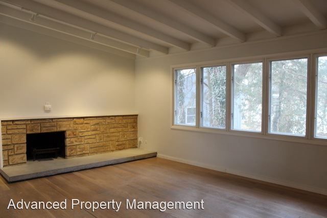 Building Photo - 4 br, 2 bath House - 1009 Michael Road