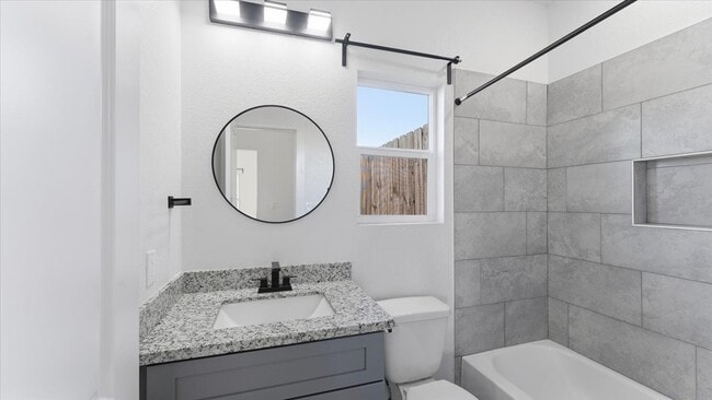 Building Photo - 1428 Rd 5607