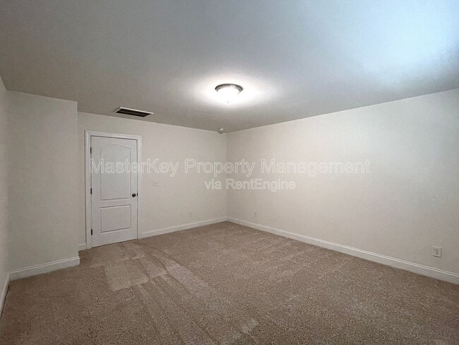 Building Photo - 152 Alamosa Pl