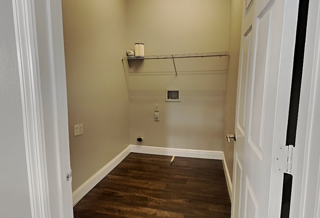 Building Photo - 1735 White Heron Bay Cir