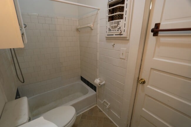 Building Photo - 333 Liberty Ave