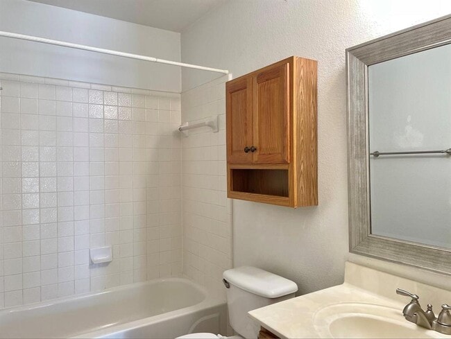 Building Photo - 1601 Lloydminister Way