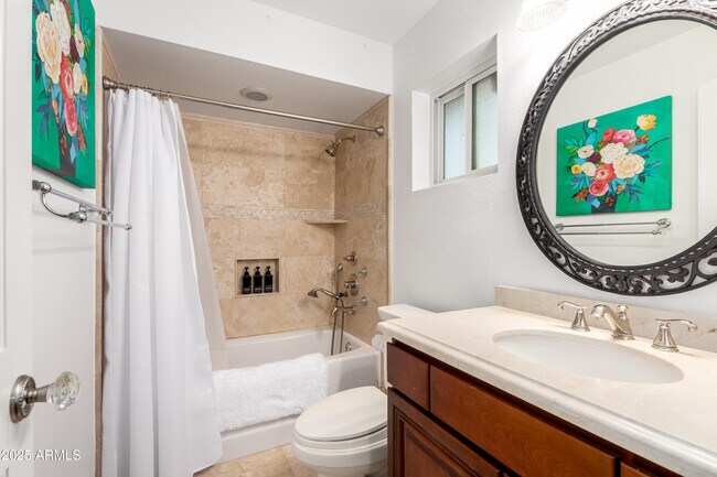 Building Photo - 14425 N Coral Gables Dr
