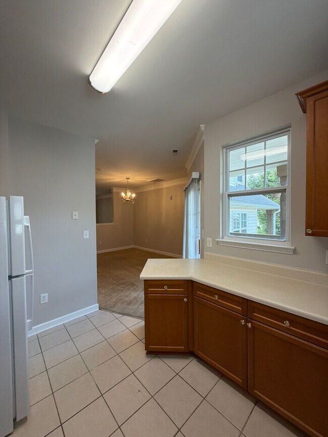 Building Photo - T.R. Lawing Realty Property