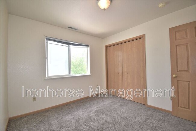 Building Photo - 2491 Wheeler Dr