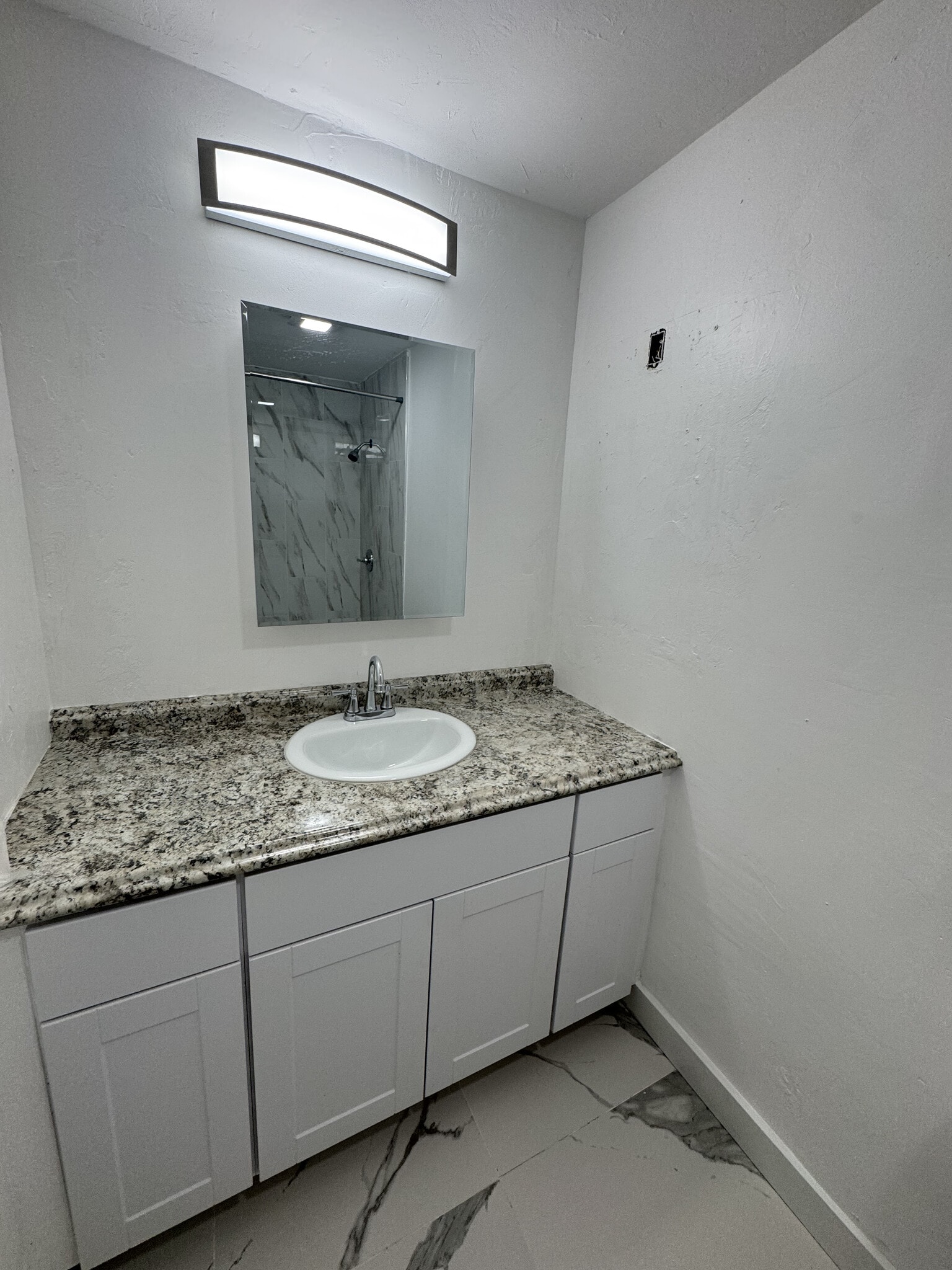 Building Photo - 216 S B St