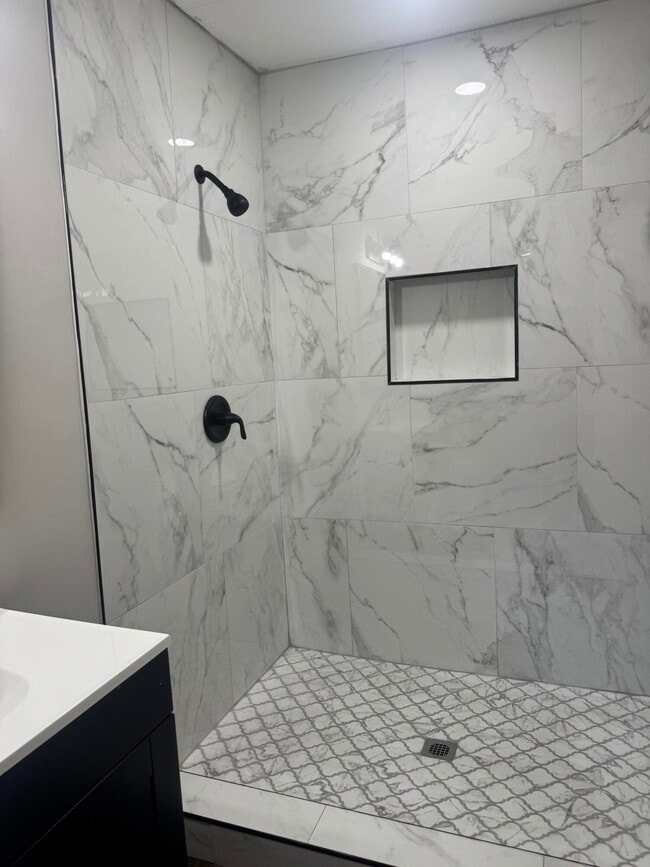 Building Photo - 2919 Panhandle Cir