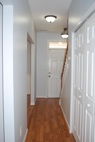 Building Photo - 9239 Ducati Ln