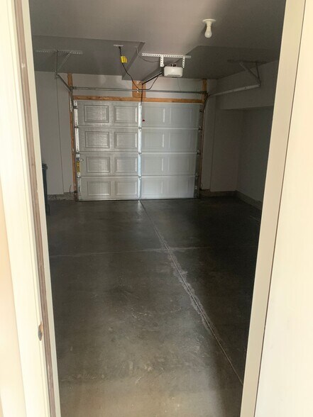 Building Photo - 5787 Passage Creek Dr