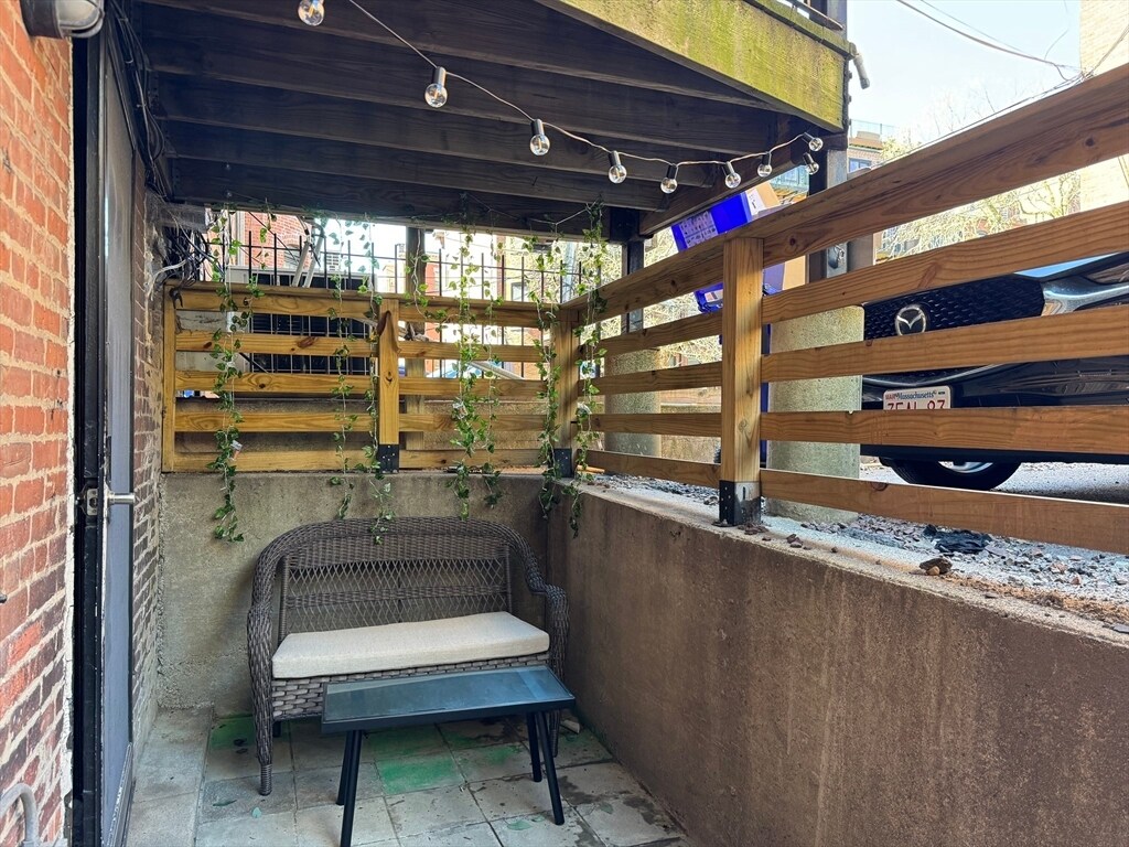 Building Photo - 486 Columbus Ave