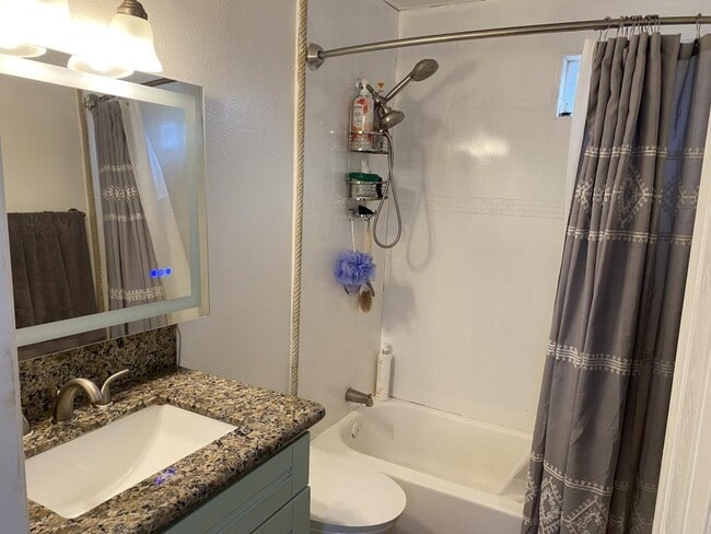 Building Photo - 5254 San Jacinto Pl