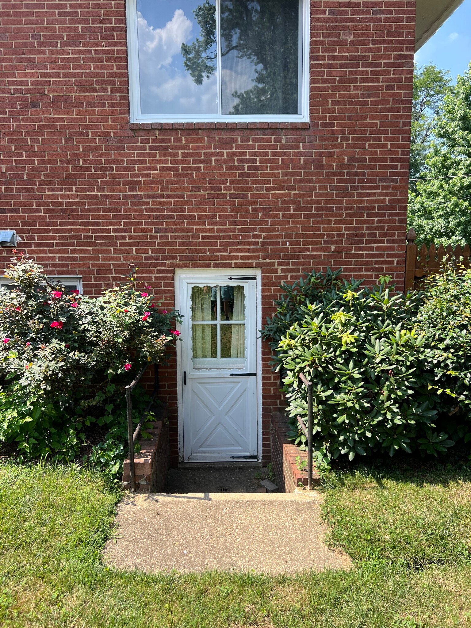 Building Photo - 3308 Kayson St