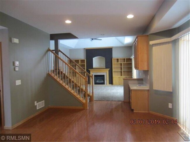 Building Photo - 10304 Yates Dr N