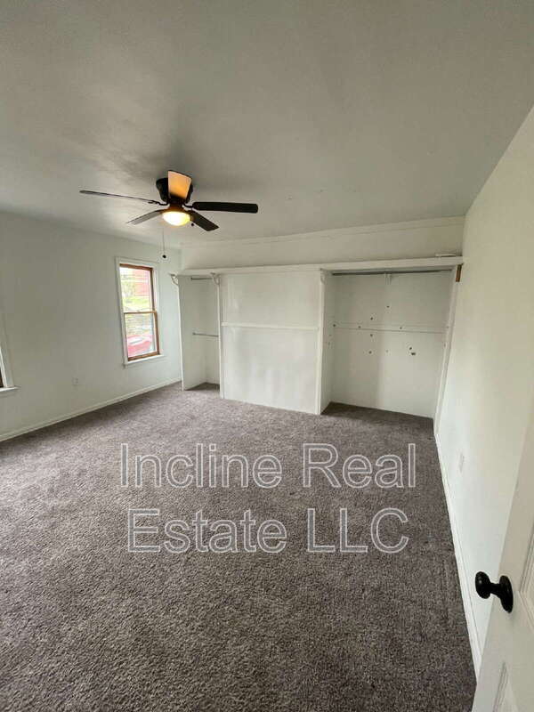 Building Photo - 561 2nd St