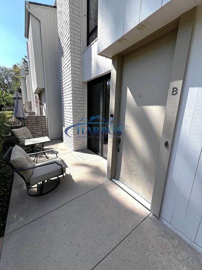 Building Photo - 3608 W Estates Ln