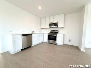 Building Photo - 6863 Chert Chase