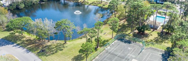 Building Photo - 1526 Winter Green Blvd