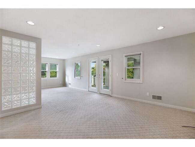 Building Photo - 3721 Upton Ave S