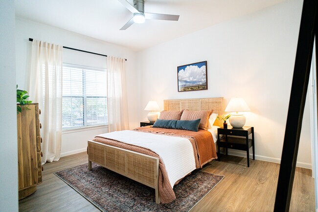 Building Photo - The Reserve at Walnut Creek